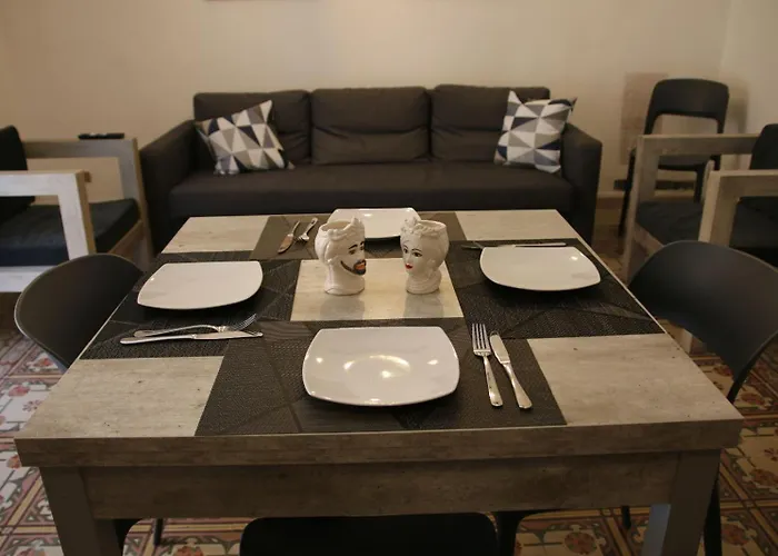 Amira Apartments Trapani